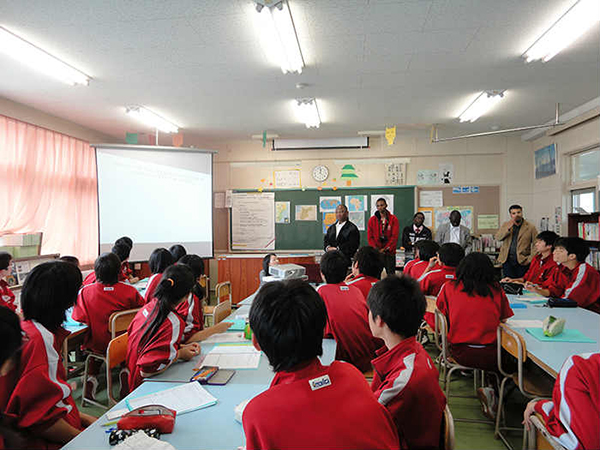 JICA北海道（帯広）「普及指導員のための畑作物管理」コース学校訪問